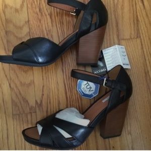 Beautiful leather Geox High Heel Respira system shoes by Geox Italy 38.5